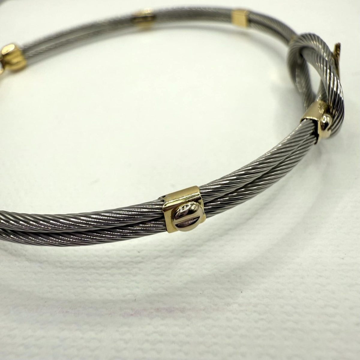 Bracciale da Uomo Semirigido in Acciaio e Oro 18KT 18KT