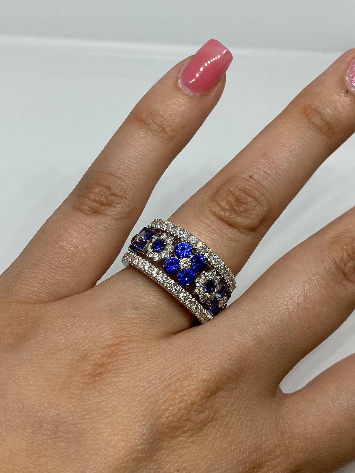 Anello Fascione Donna Crivelli Con Zaffiri Ct 1.80 e Diamanti