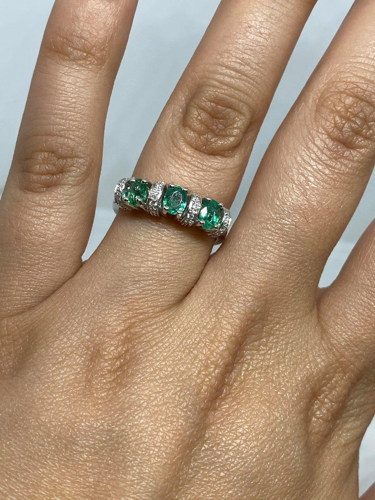 Anello Donna Nardelli con Smeraldi ct 1.50 e Diamanti