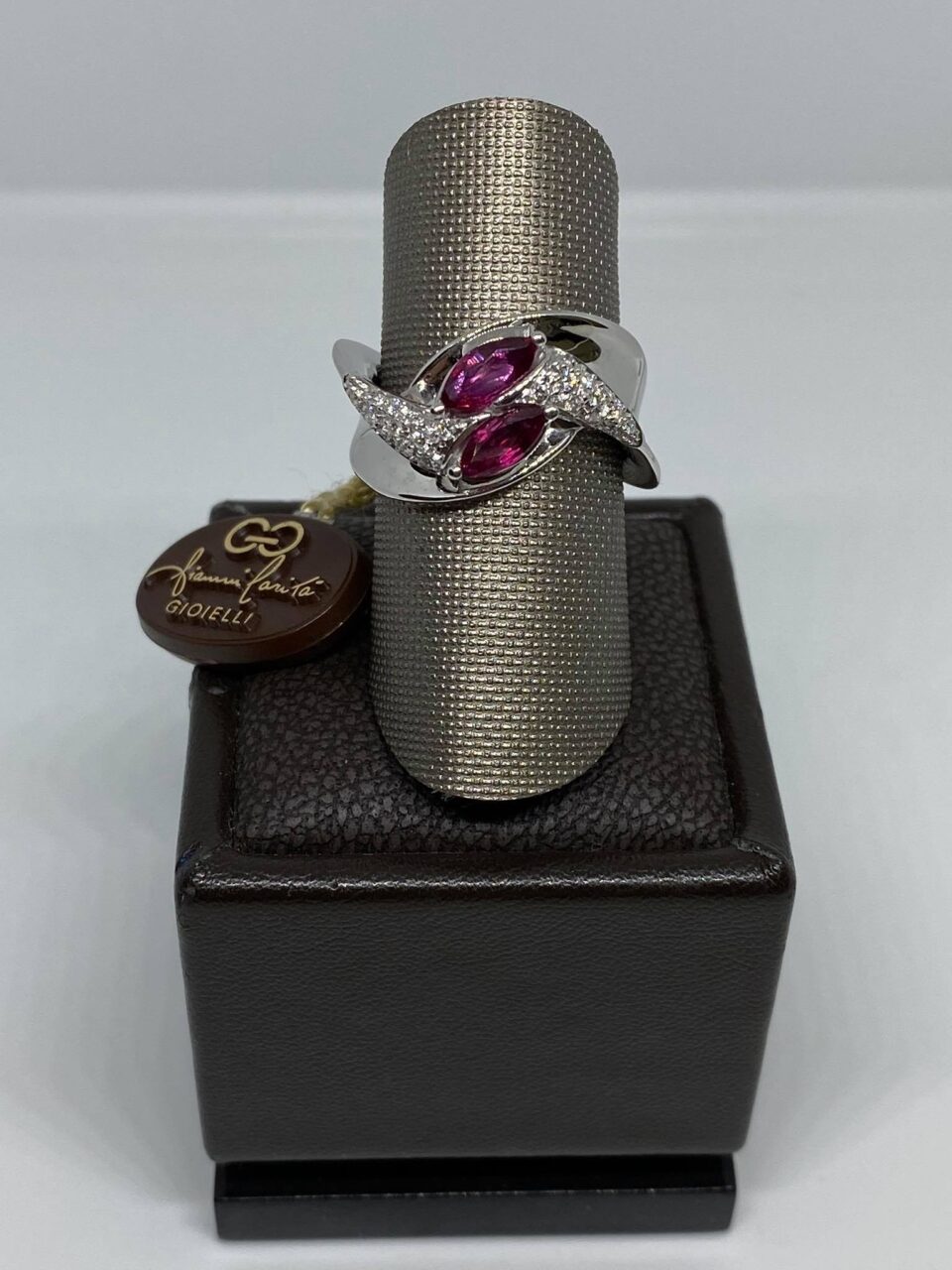 Anello Donna Gianni Carità con Rubini Ct 0.88 e Diamanti