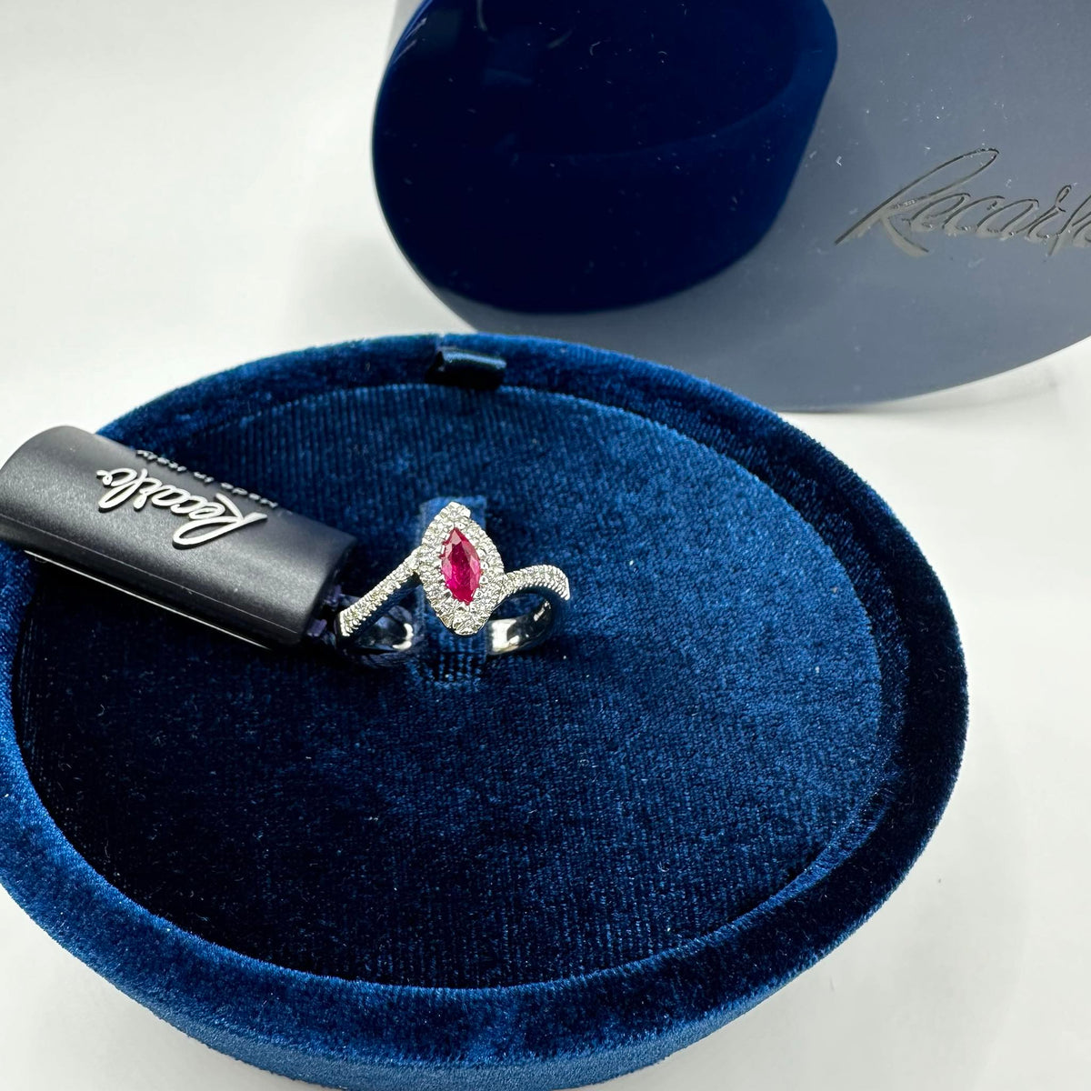 Anello Donna Recarlo con Rubino ct 0.29 e Diamanti