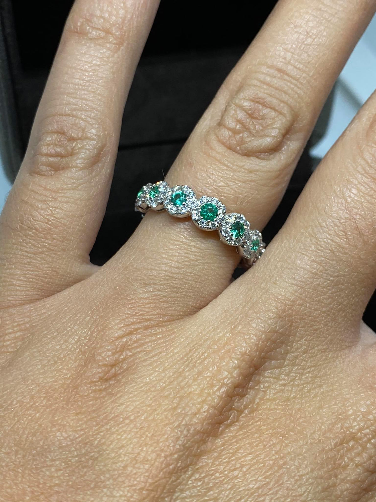 Anello Donna Crivelli con Smeraldi Ct 0.30 e Diamanti