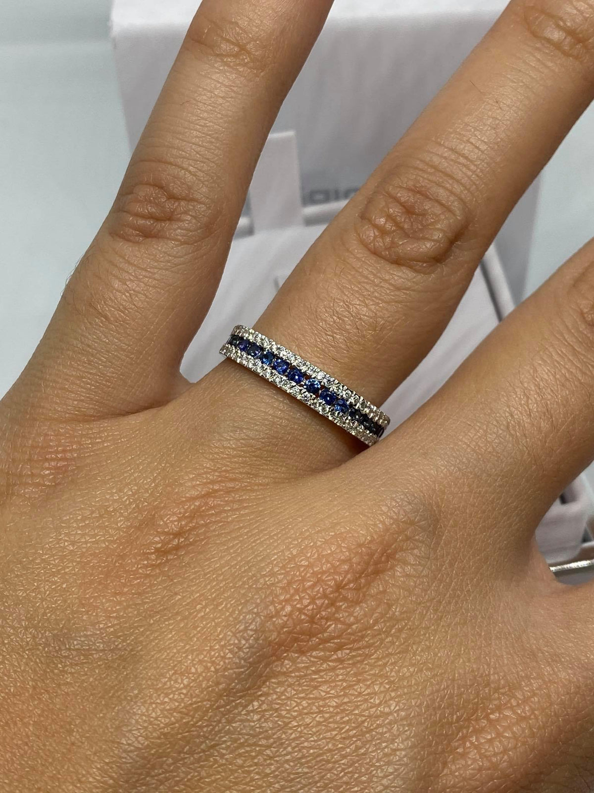 Anello Veretta PG gioielli con Zaffiri Ct 0.46 e Diamanti
