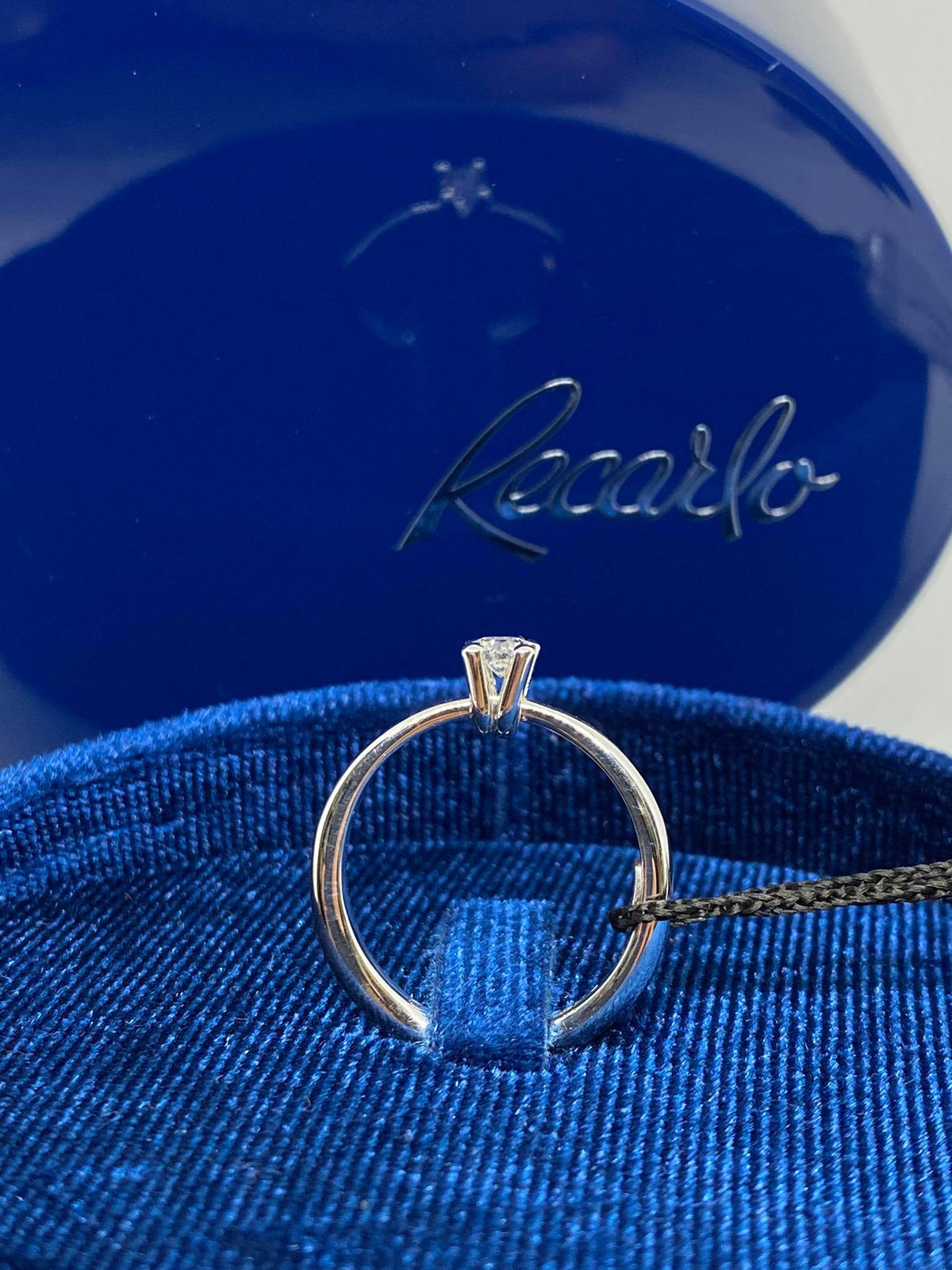Anello Solitario Recarlo con Diamante Ct 0.20