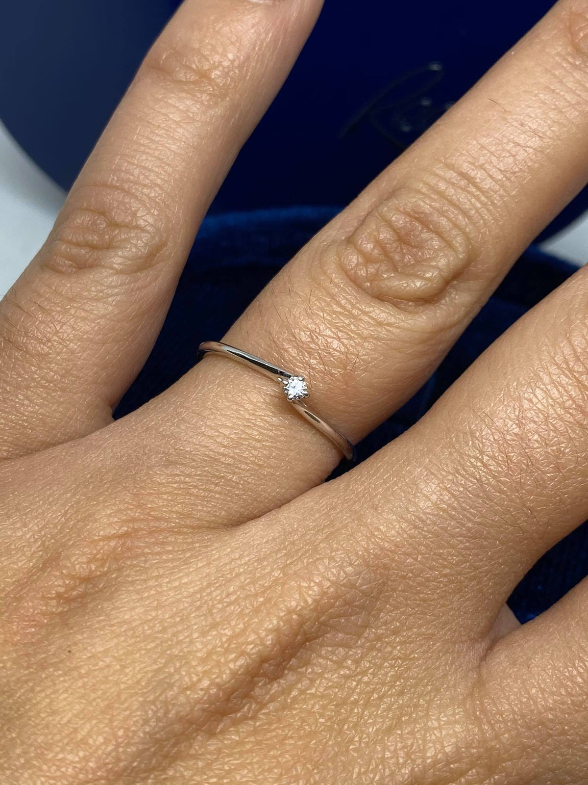 Anello Solitario Recarlo modello Valentino Ct 0.04