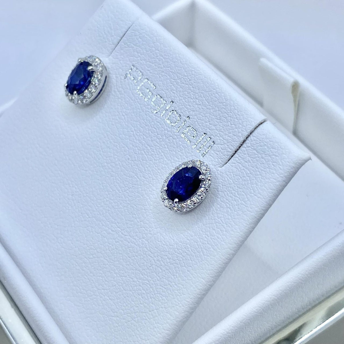 Orecchini Pg Gioielli in Oro 18KT con Zaffiri Ct. 1,10 e Diamanti