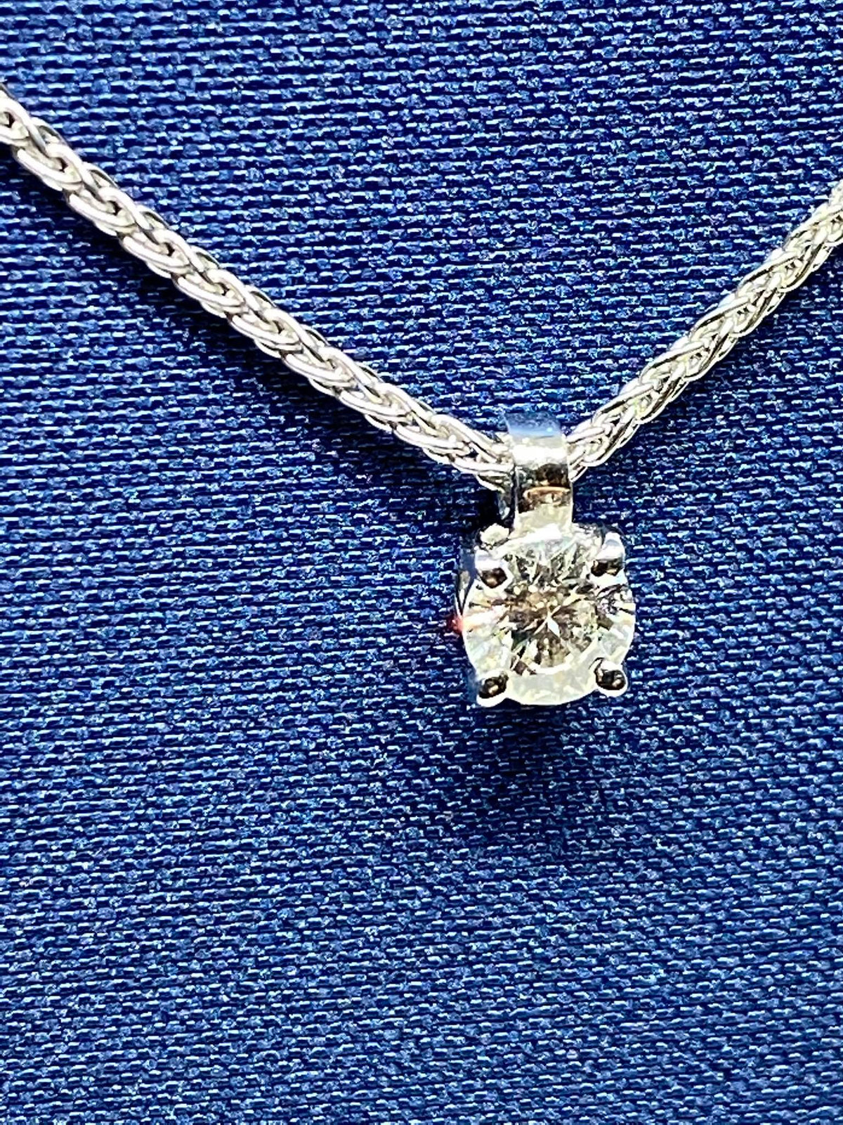 Collana Punto Luce Recarlo con Diamante