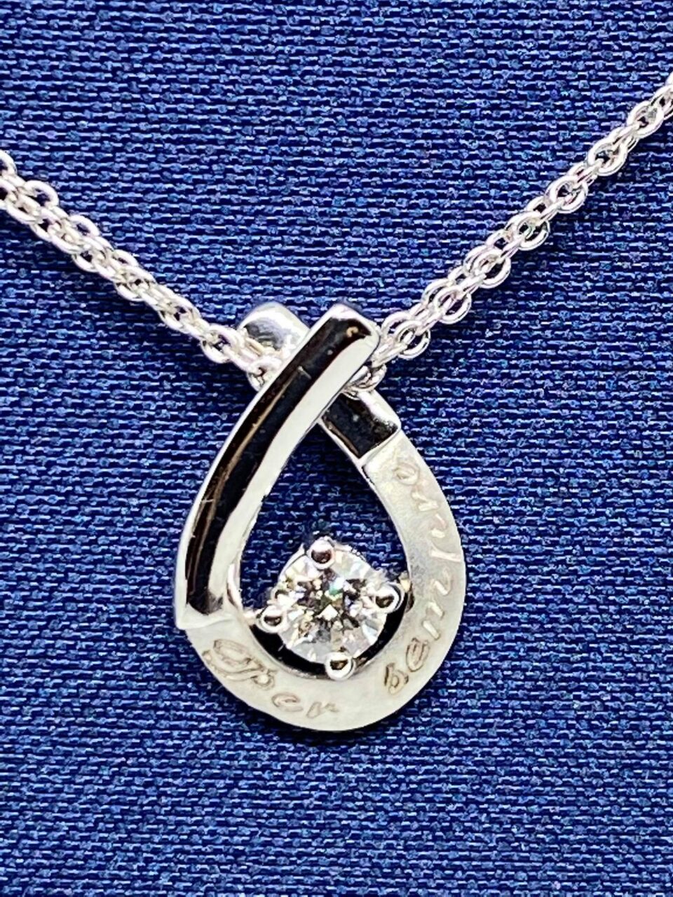 Collana Punto Luce Anteo con scritta "Per Sempre" Ct 0.15