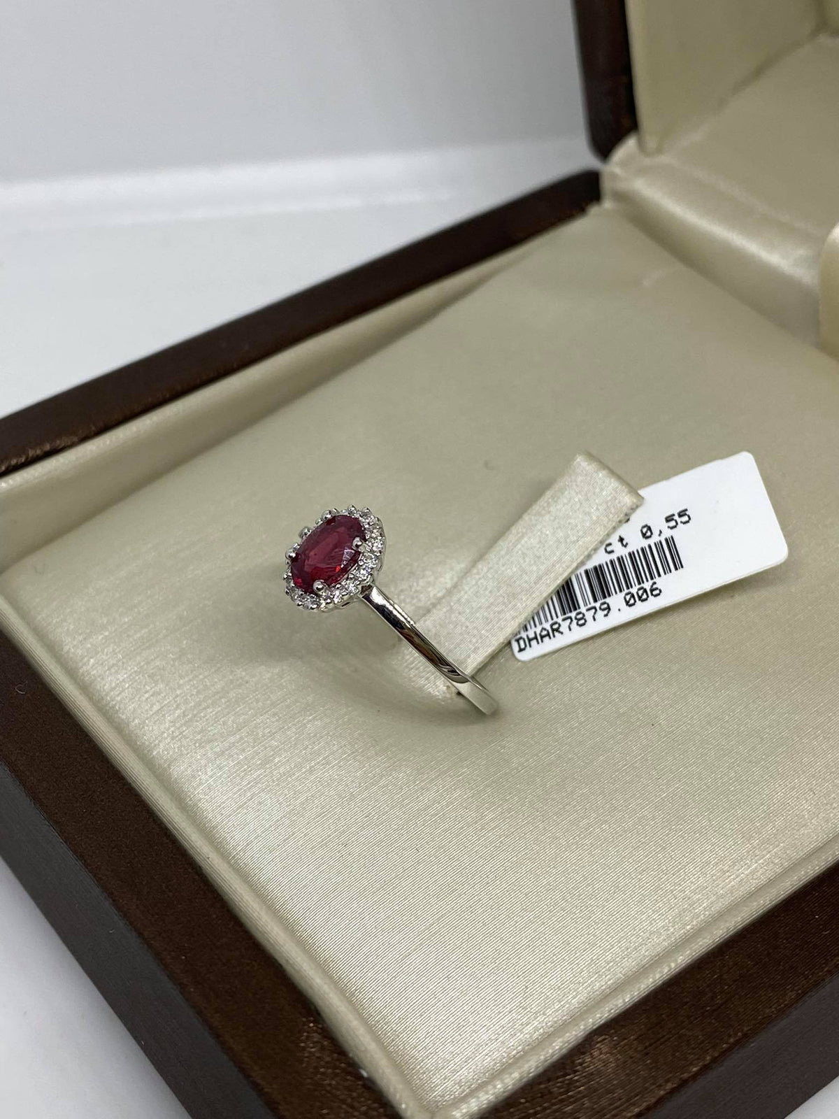 Anello Donna Oro 18KT con Rubino Ct 0.55