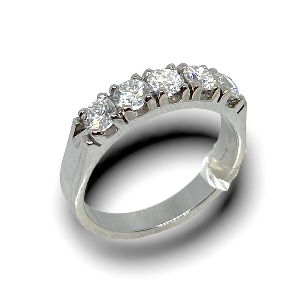 Anello Crivelli Veretta a 5 Pietre in Oro 18KT 18KT e Diamanti Ct 0,92 G-SI