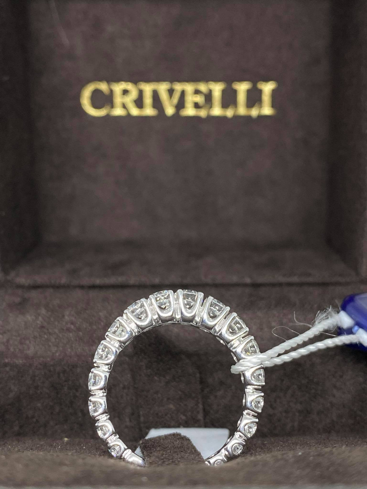 Anello Crivelli Veretta Girodito a scalare in Oro 18KT e Diamanti Ct 1.67