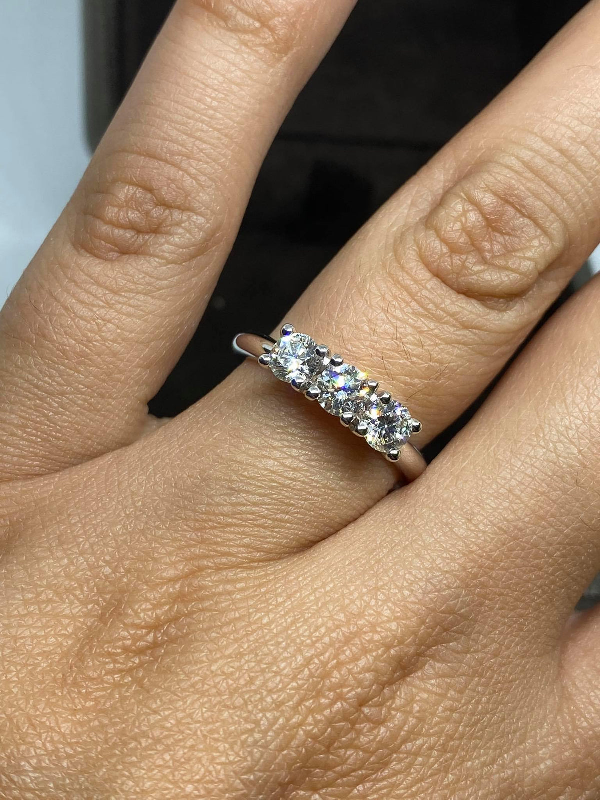 Anello Crivelli Trilogy in Oro 18KT 18KT e Diamanti Ct 0.93 G-SI