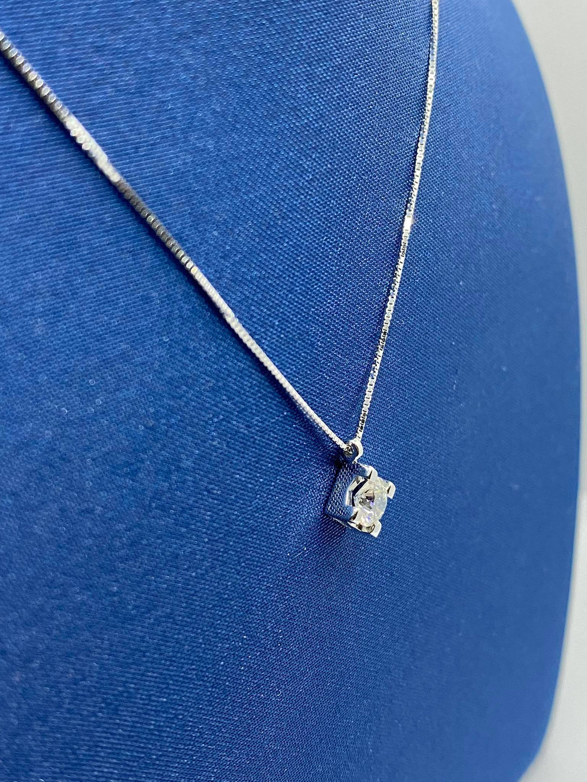 Collana Recarlo Punto Luce Maria Teresa con Diamante Ct 0.46