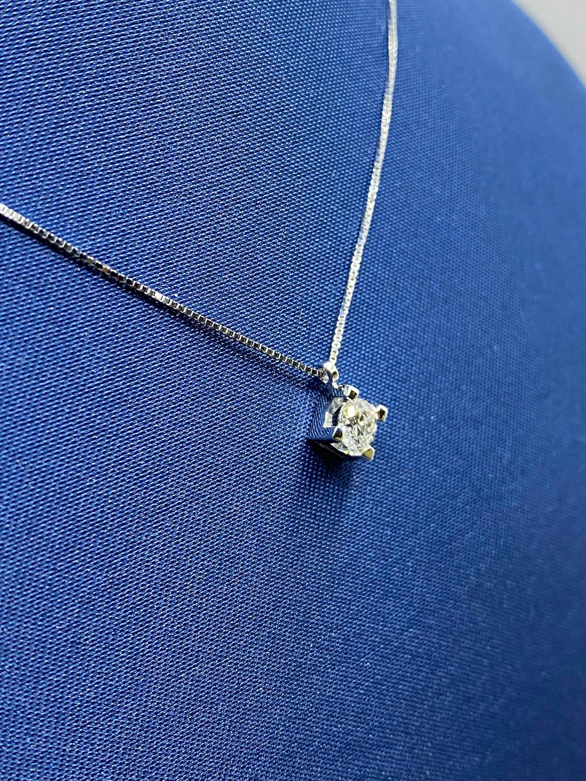 Collana Recarlo Punto Luce Maria Teresa con Diamante Ct 0.38
