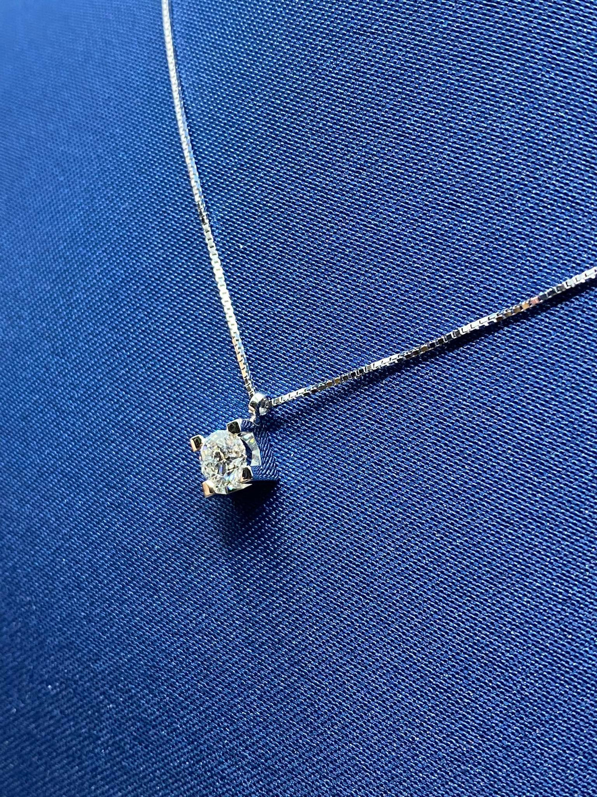 Collana Recarlo Punto Luce Maria Teresa con Diamante Ct 0.38
