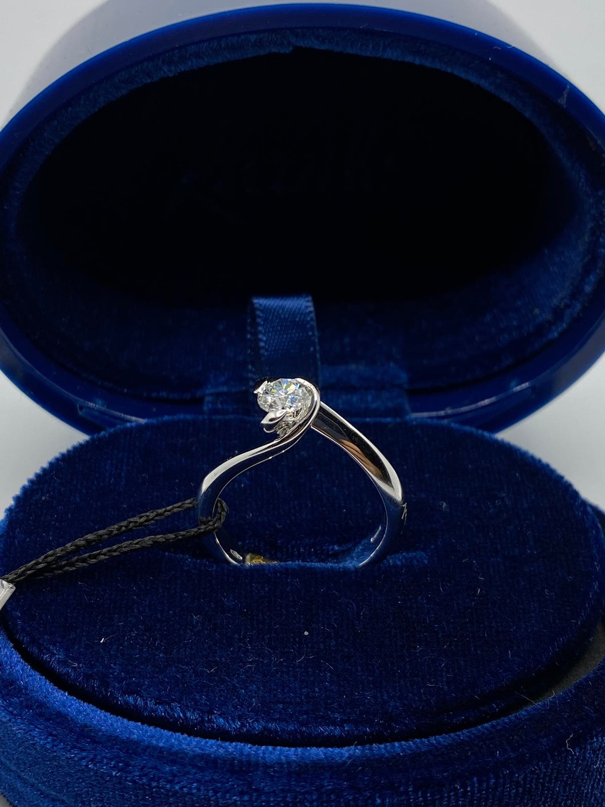Anello Solitario Recarlo con Diamante Ct 0.51