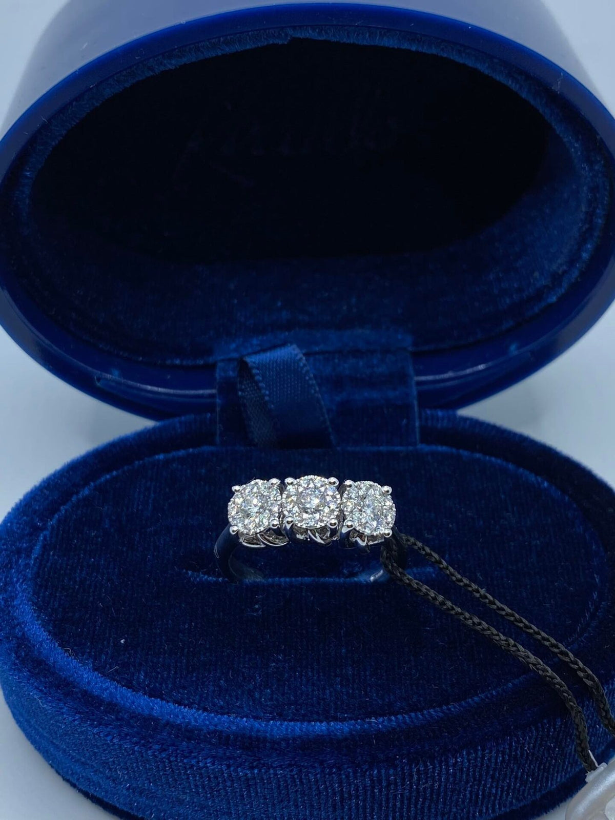 Anello Recarlo Trilogy Nodo D'amore con Diamanti Ct 0.60