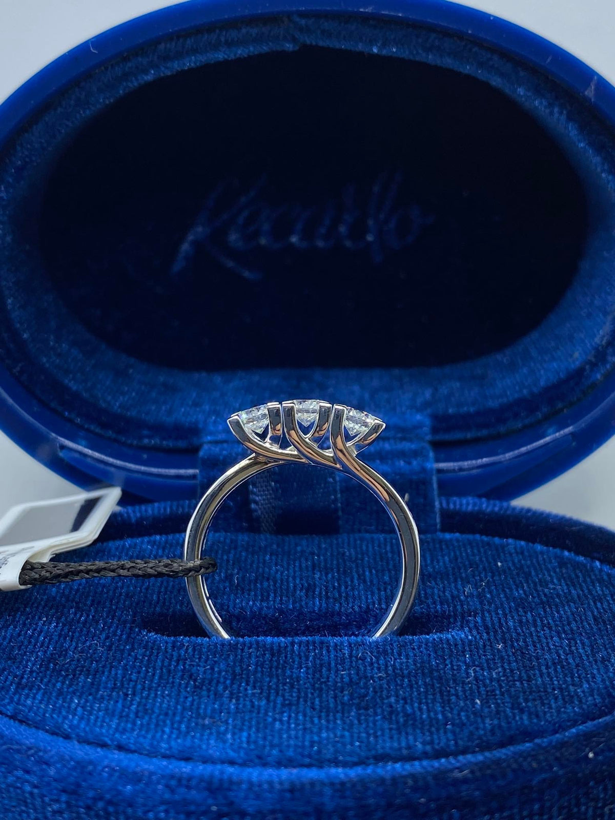 Anello Recarlo Trilogy Maria Teresa con Diamanti Ct 0.60