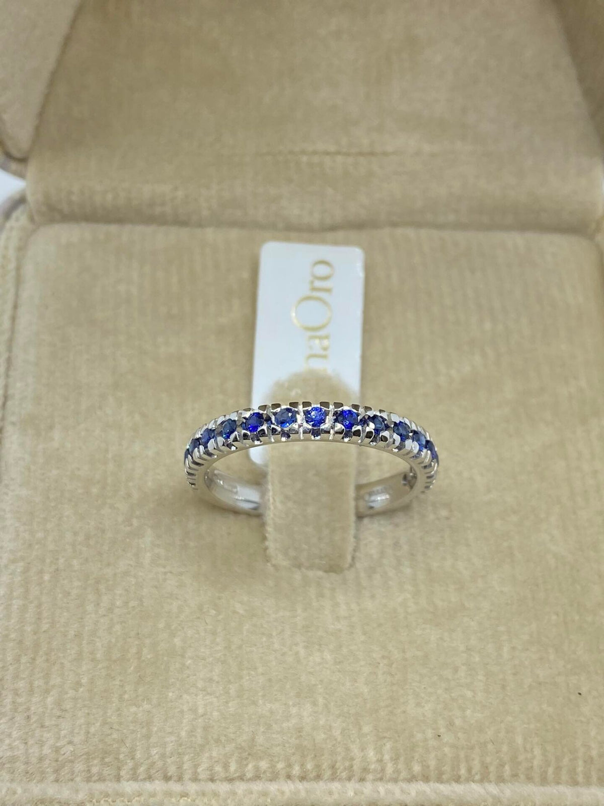 Anello Veretta Donna Oro 18KT con Zaffiri Ct 0.42