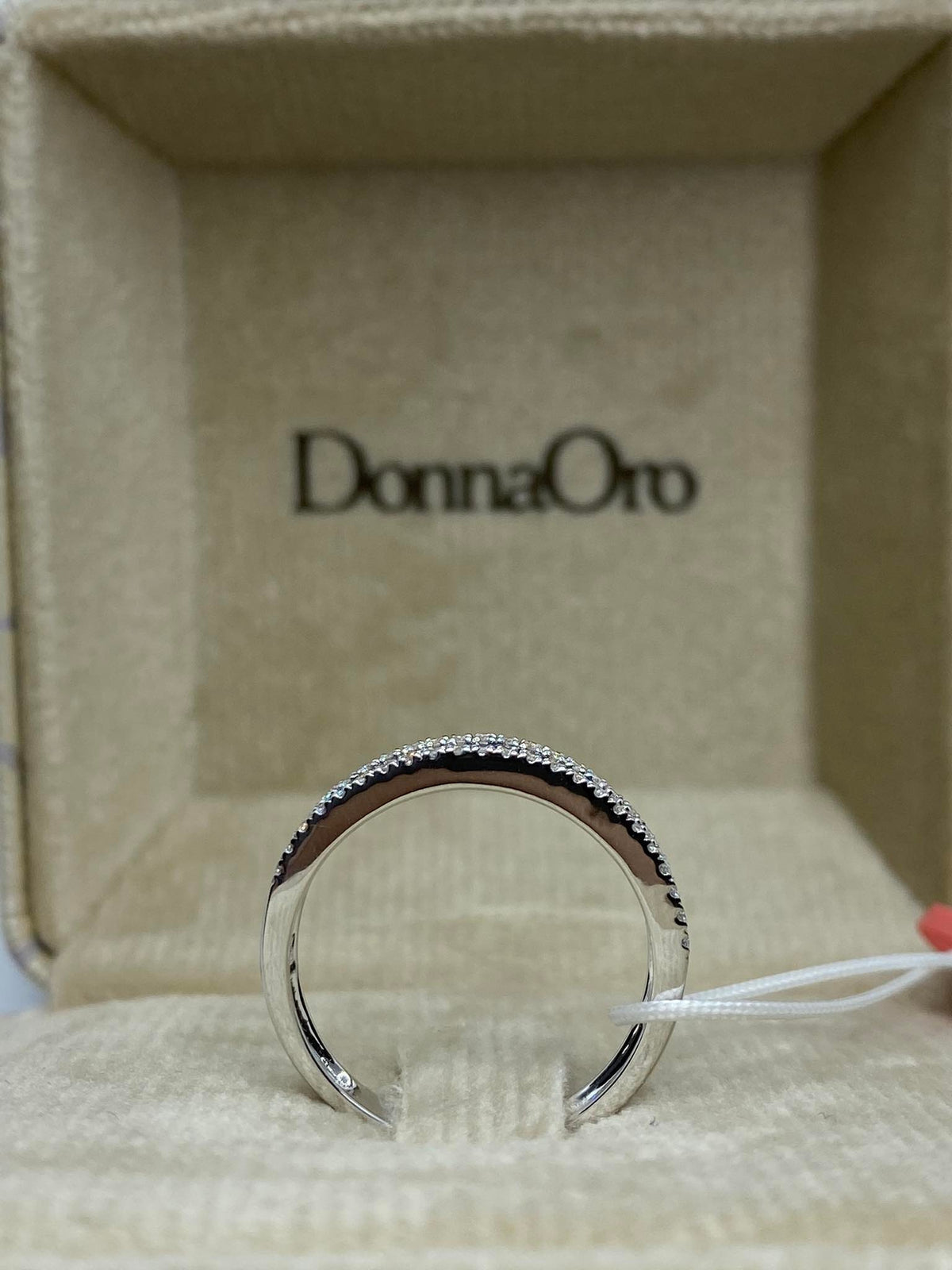Anello Veretta Donna Oro 18KT con Zaffiri Ct 0.58 e Diamanti