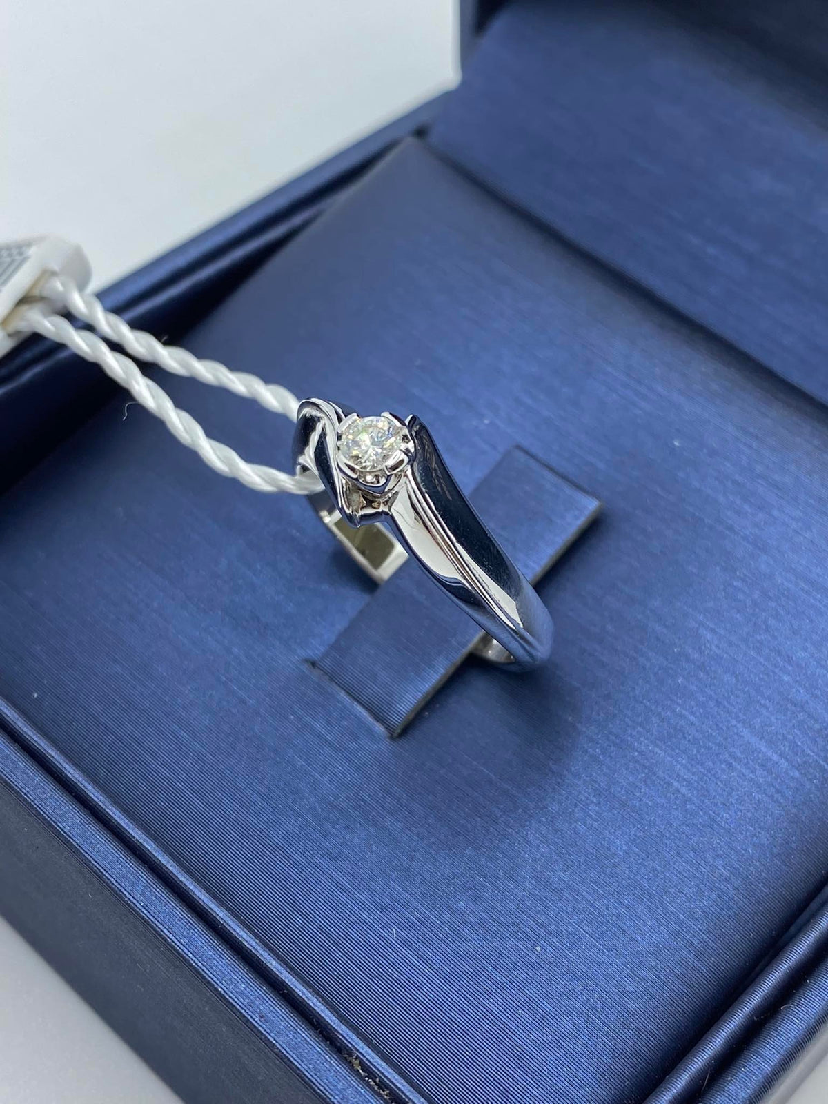Anello Donna Solitario Gianni Carità in Oro 18KT 18KT con Diamante Ct. 0.14