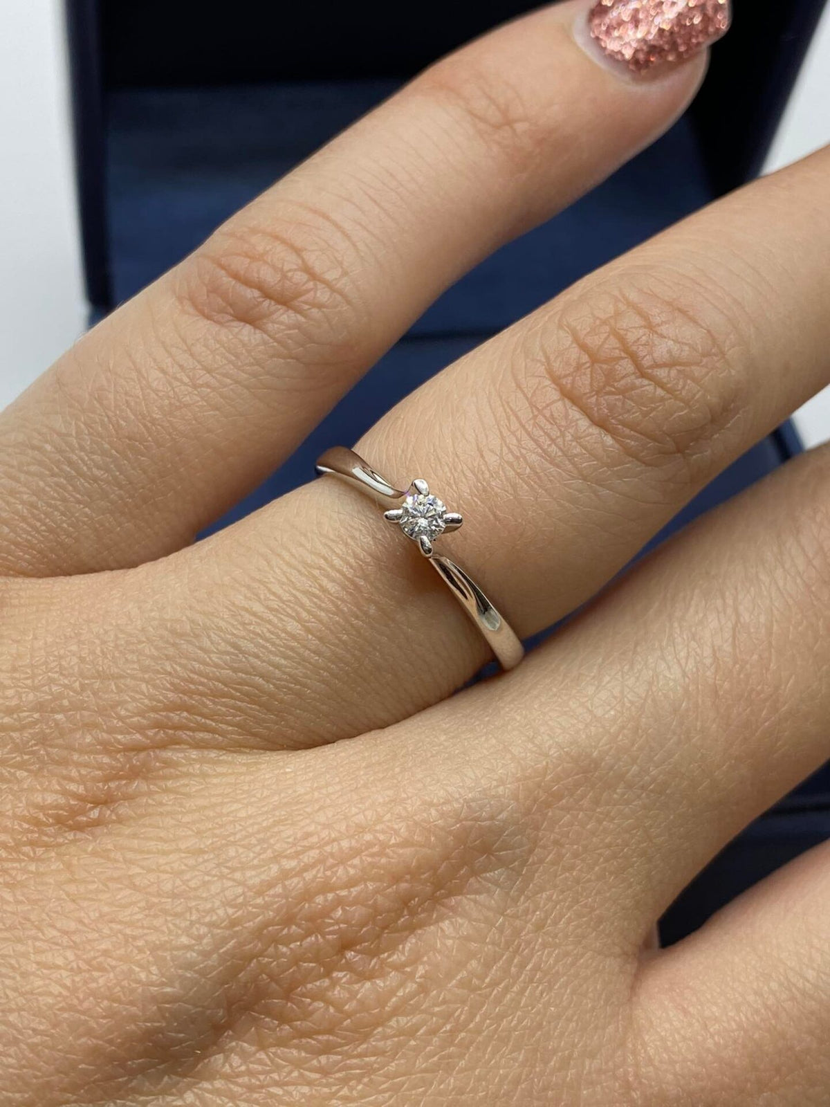 Anello Donna Solitario in Oro 18KT 18KT con Diamante Ct. 0.10