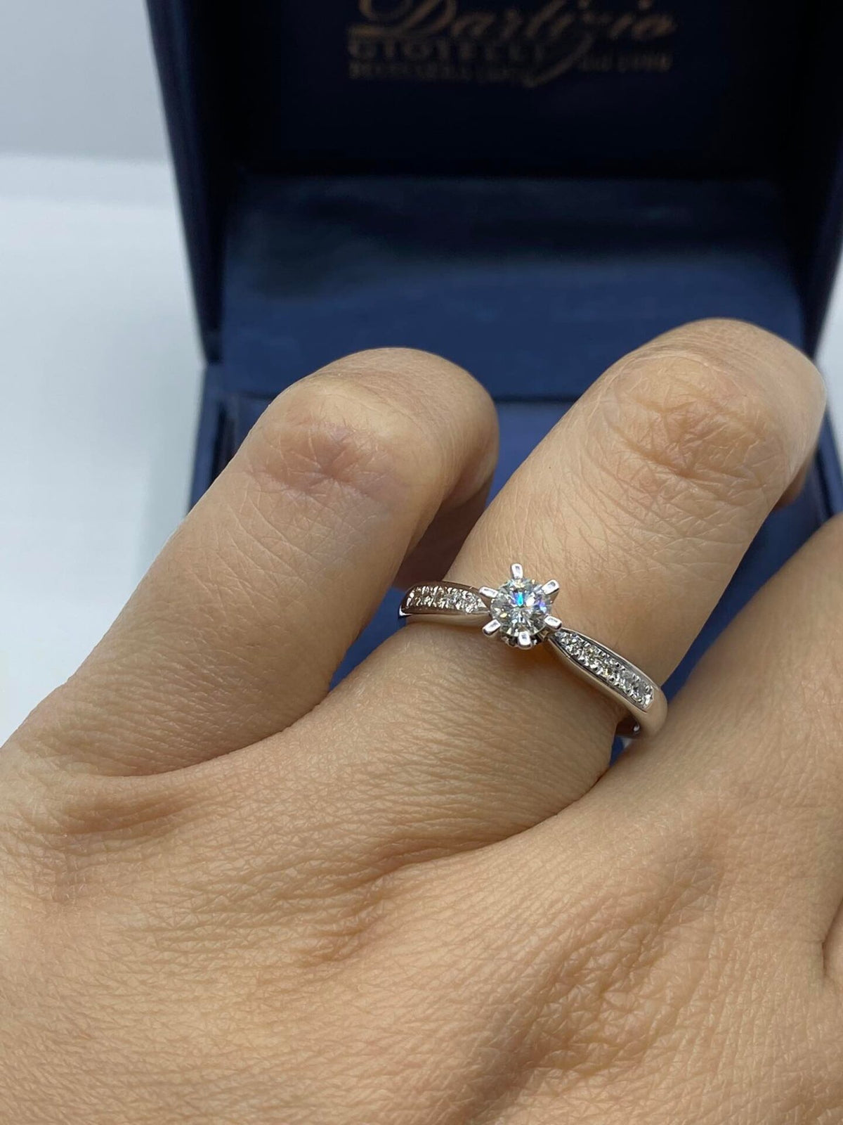 Anello Donna Solitario in Oro 18KT 18KT con Diamante Ct. 0.32