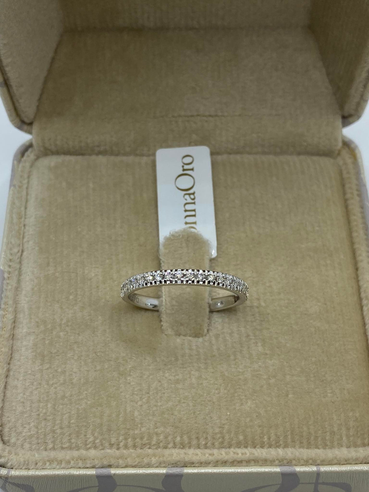 Anello Veretta Donna Oro 18KT con Diamanti Ct. 0.20