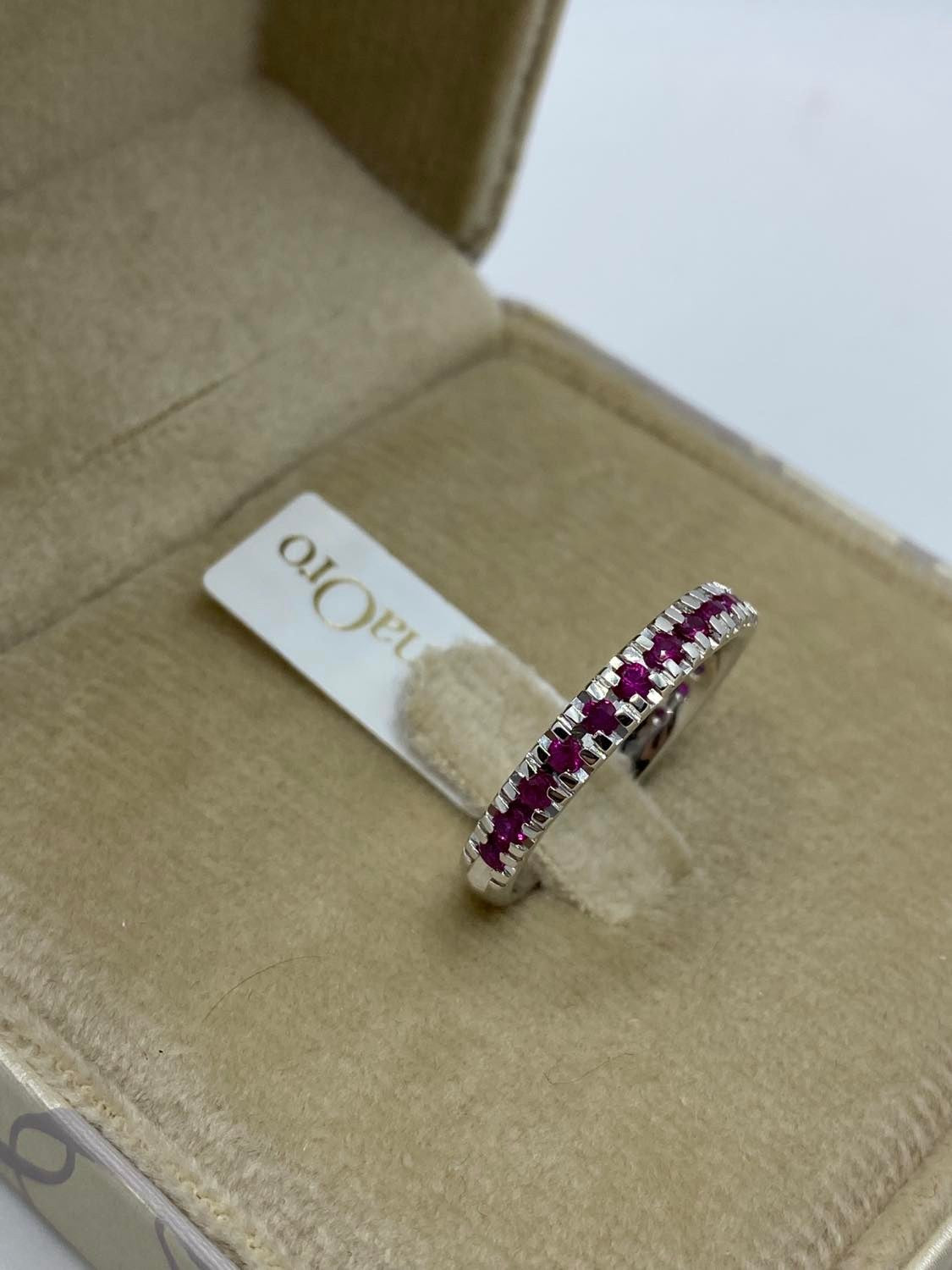 Anello Veretta Donna Oro 18KT con Rubini Ct. 0,42
