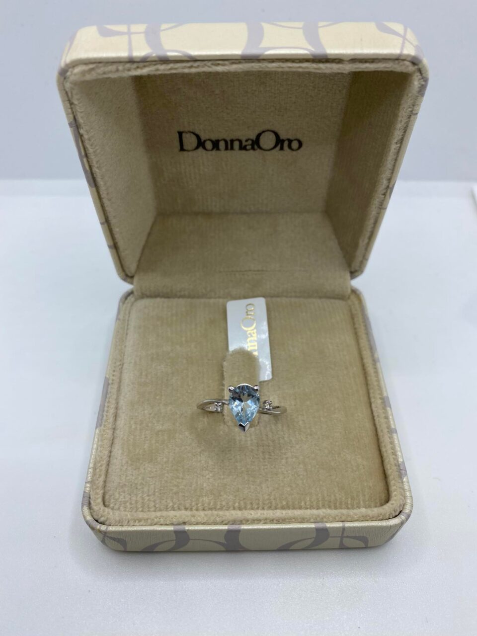 Anello Donna Oro 18KT con Acquamarina e Diamanti