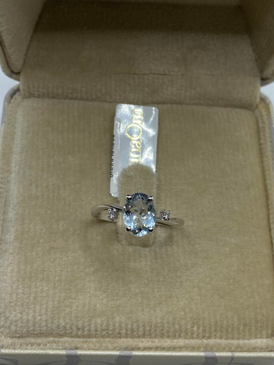 Anello Donna Oro 18KT con Acquamarina e Diamanti