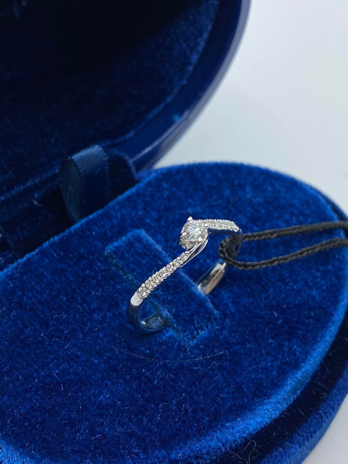 Anello Recarlo Solitario Anniversary con Diamanti Ct. 0.17