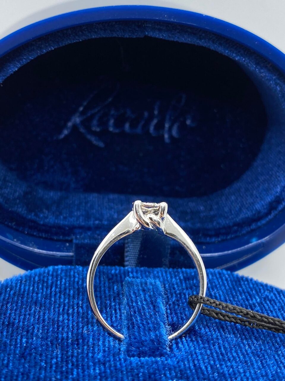 Anello Donna solitario Recarlo Nodo D'amore con Diamanti Ct. 0.20