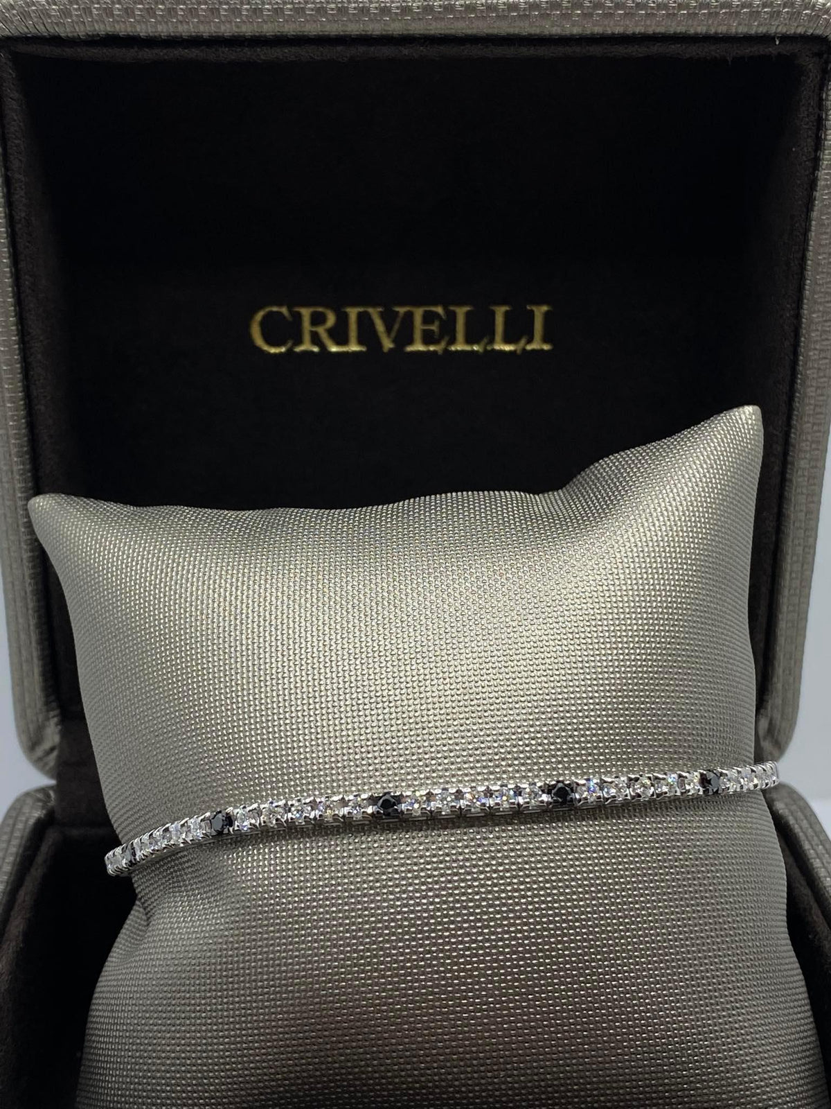 Tennis Crivelli in Oro 18KT e Diamanti Bianchi e Neri Ct 1.70