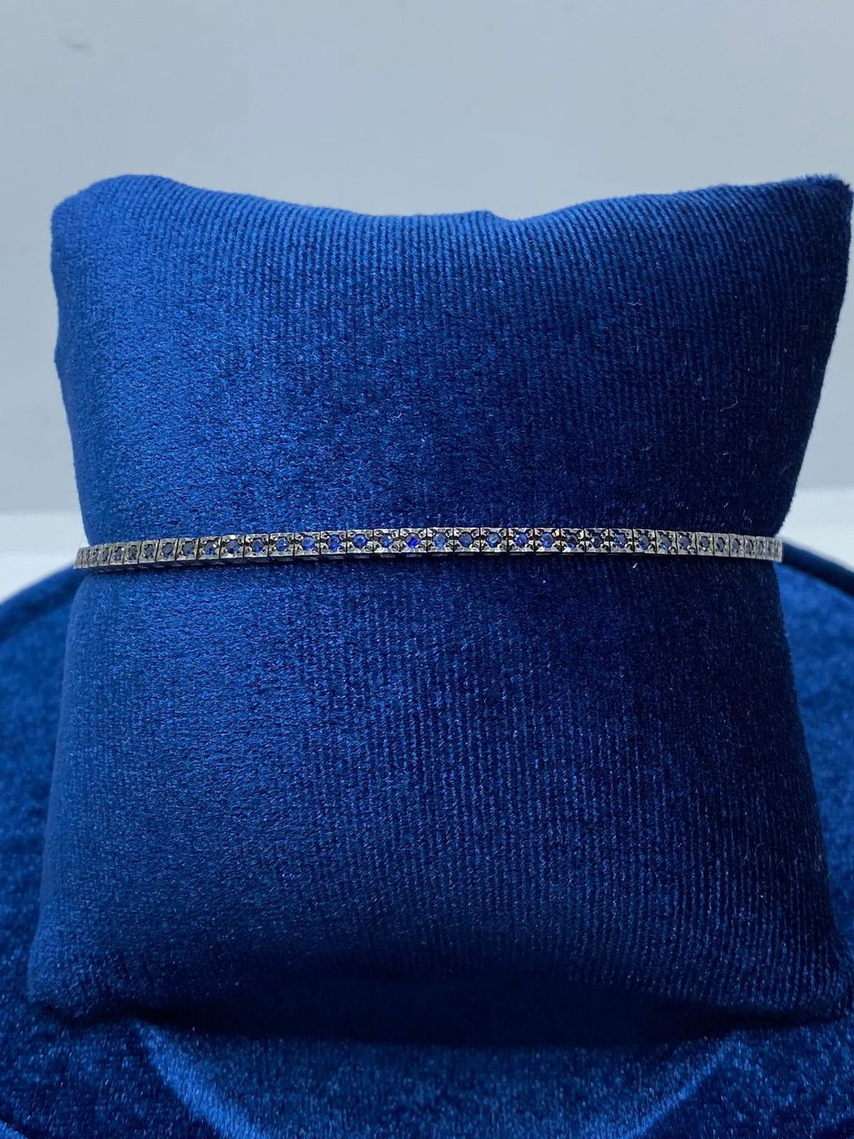 Bracciale Tennis Recarlo in Oro 18KT e Zaffiri Ct. 0.81