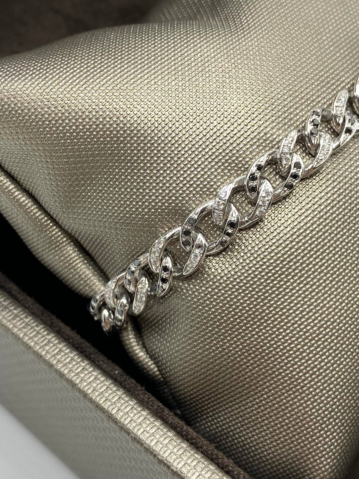 Bracciale Groumette Double Face con Diamanti e Rubini