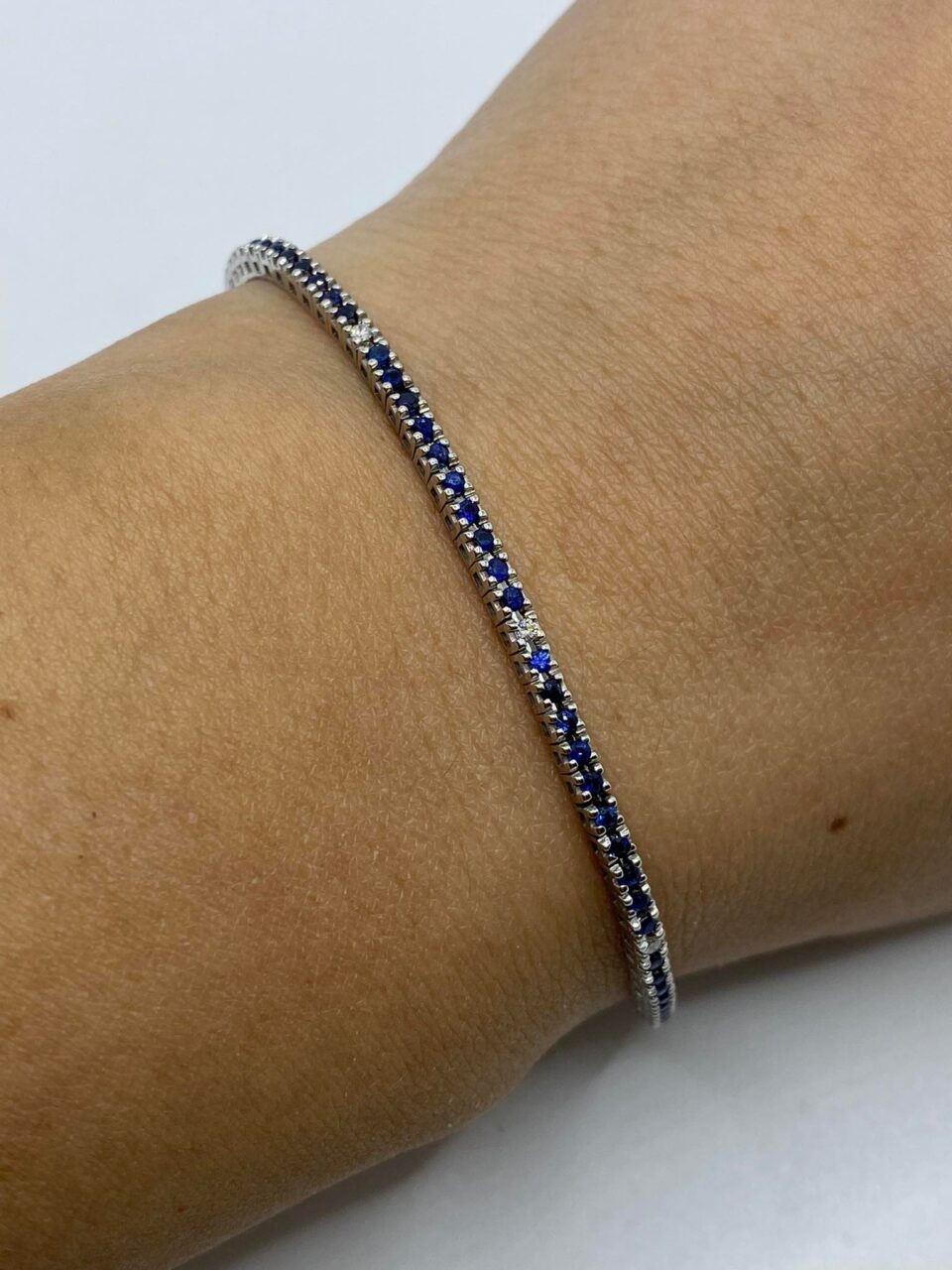 Bracciale Tennis in Oro 18KT con Diamanti e Zaffiri Ct. 1.78