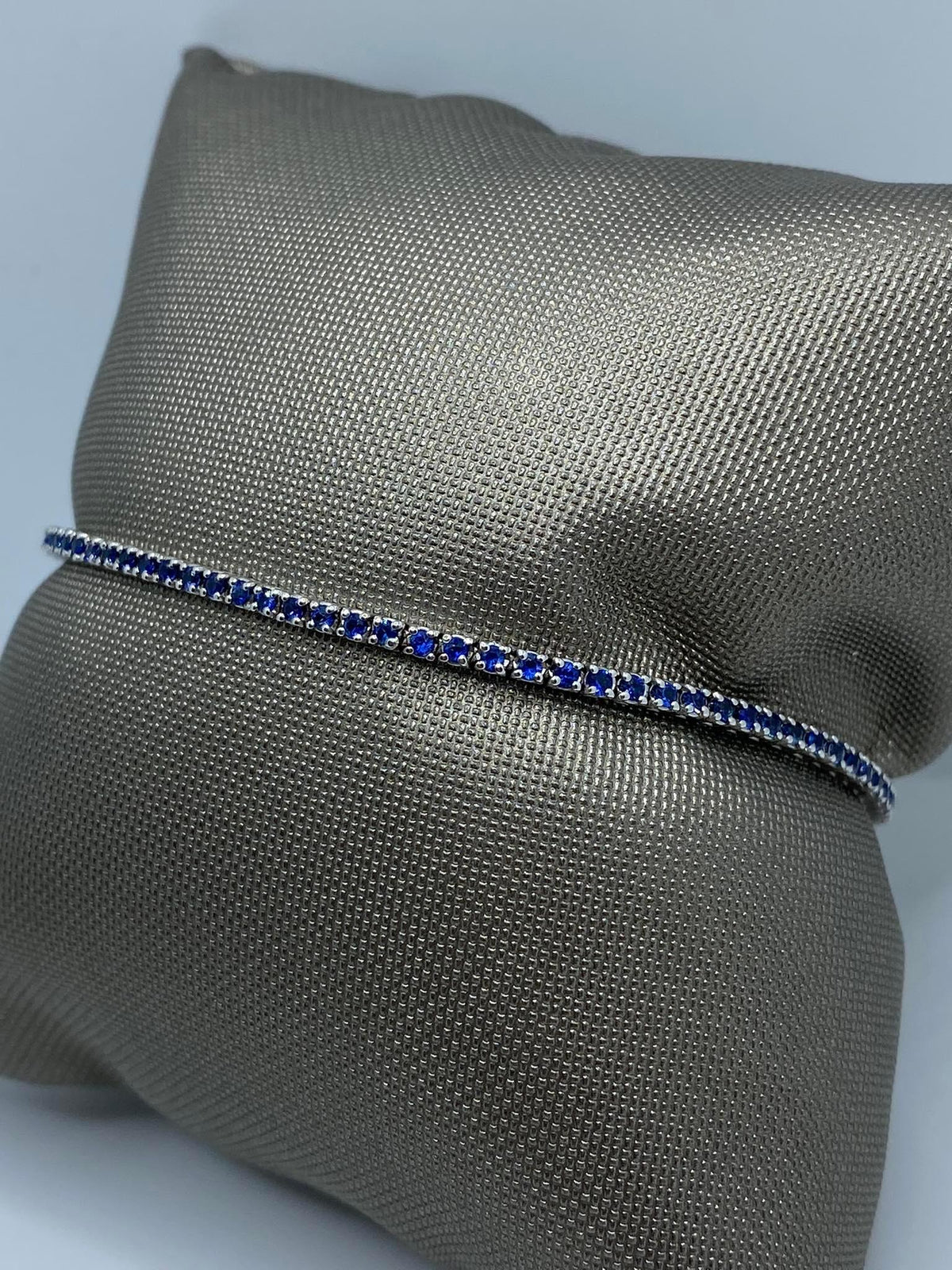 Bracciale Tennis PG Gioielli in Oro 18KT e Zaffiri Ct. 1.40