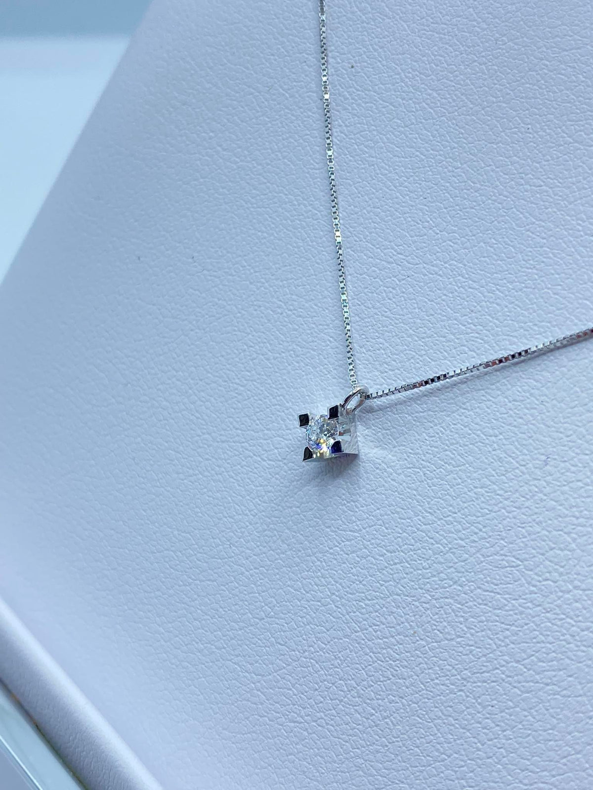 Collana Punto Luce PG Gioielli con Diamante Ct. 0.11