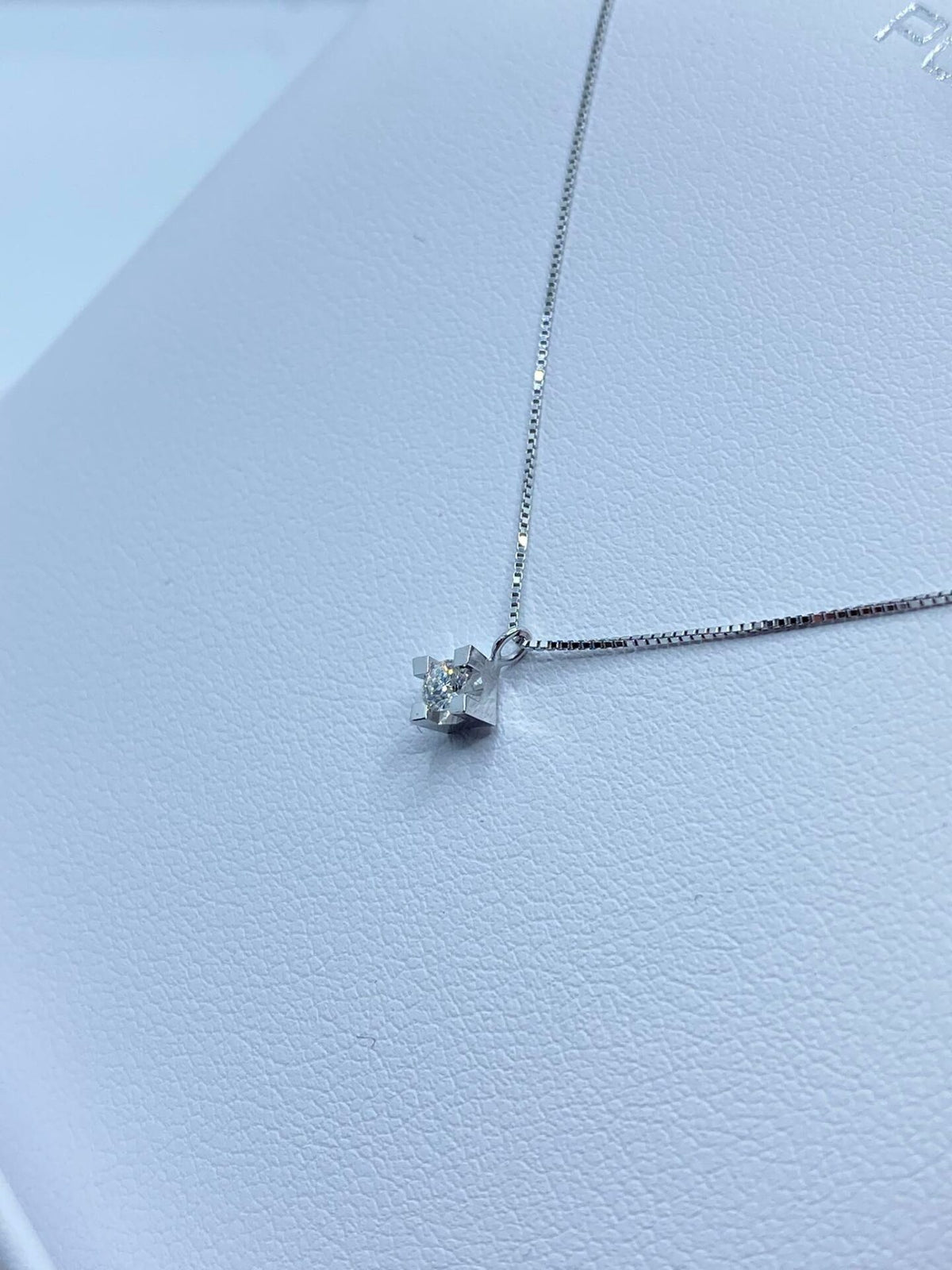 Collana Punto Luce PG Gioielli con Diamante Ct. 0.08