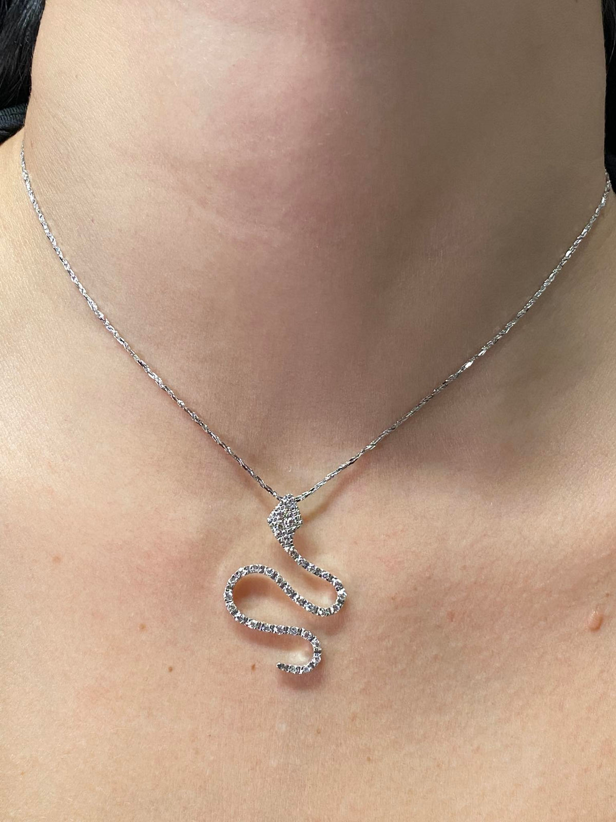 Collana con Serpente in Oro 18KT 18KT e Diamanti Ct. 0.80