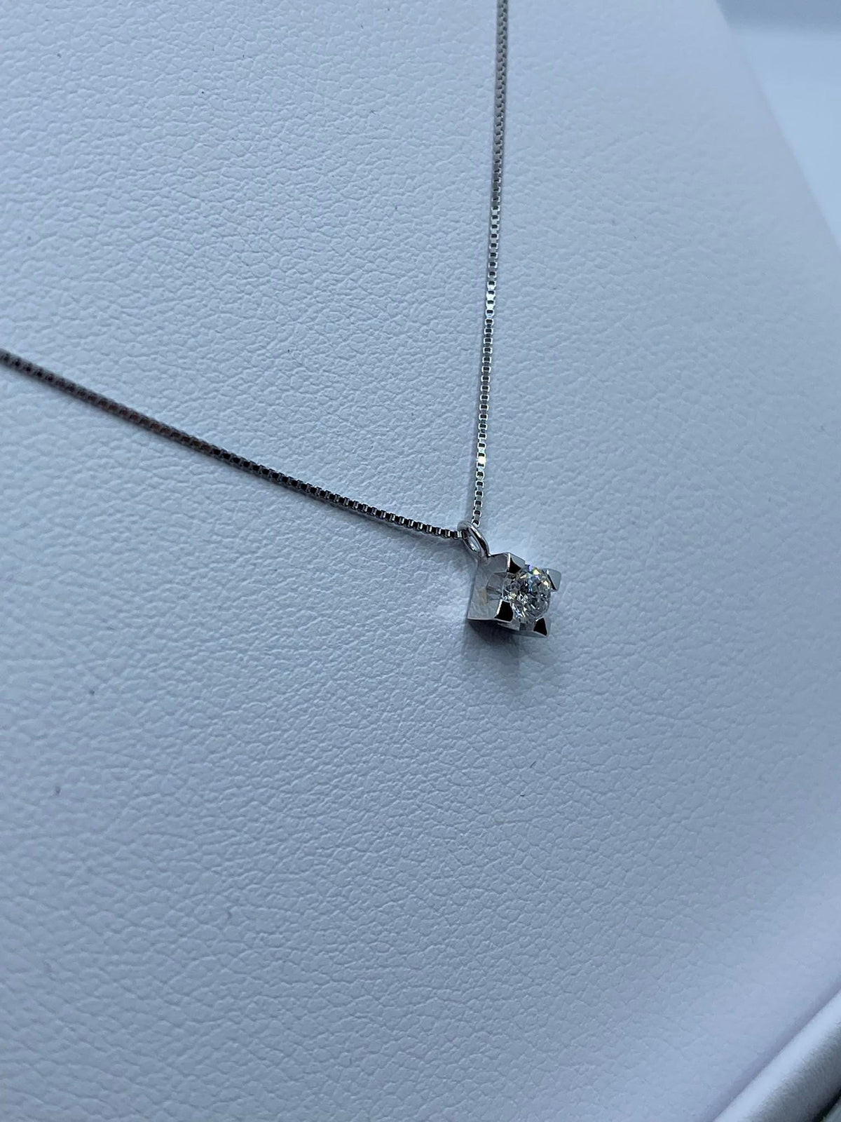 Collana Punto Luce PG Gioielli con Diamante Ct. 0.13