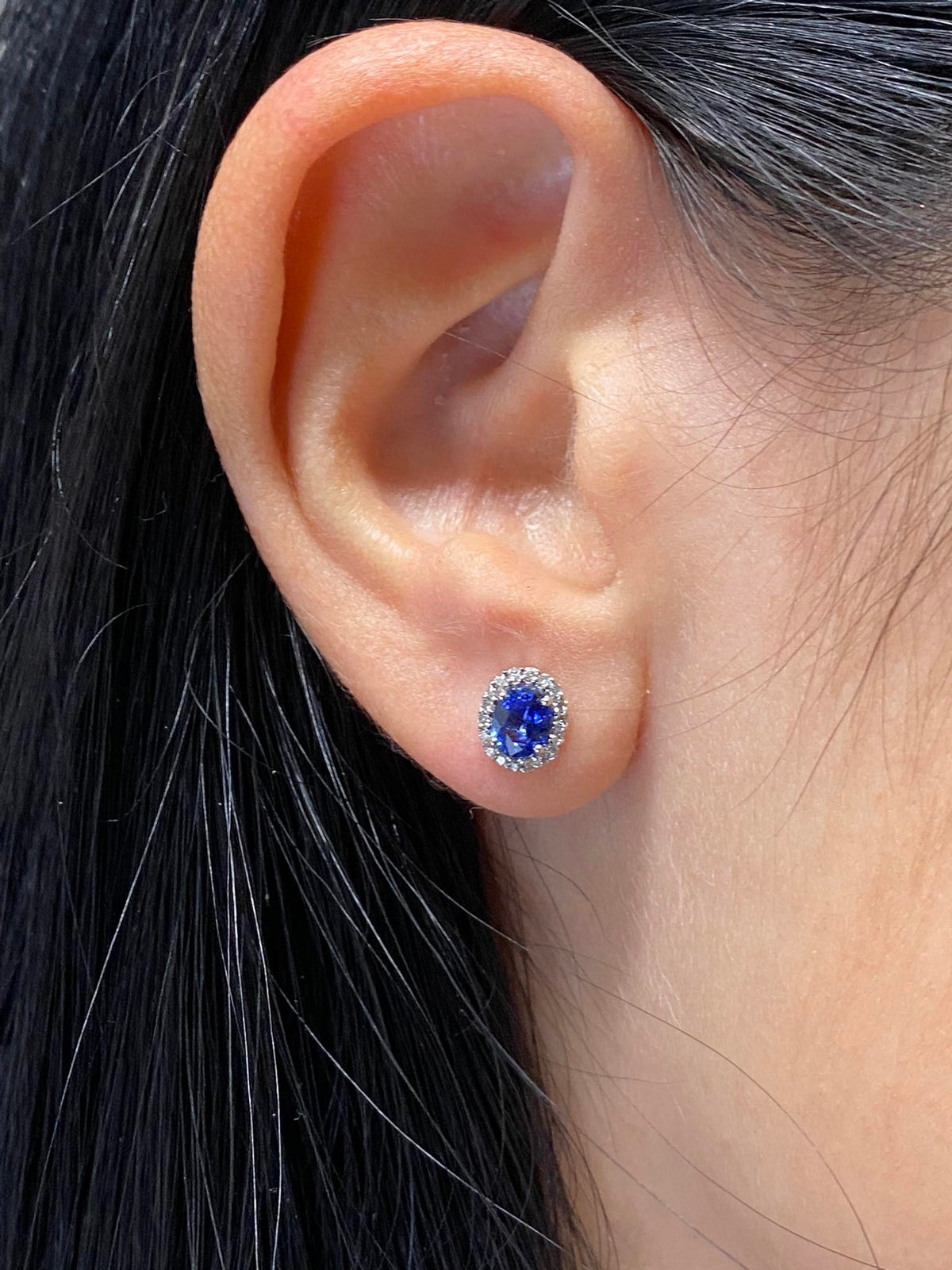 Orecchini Donna Oro 18KT con Zaffiri Ct. 0.80 e Diamanti