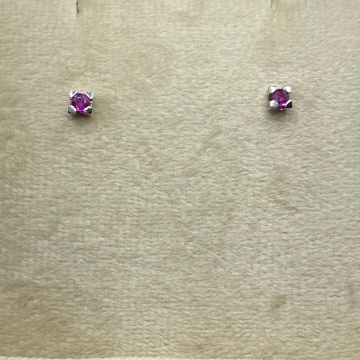 Orecchini Donna Oro 18KT con Rubini Ct 0.32