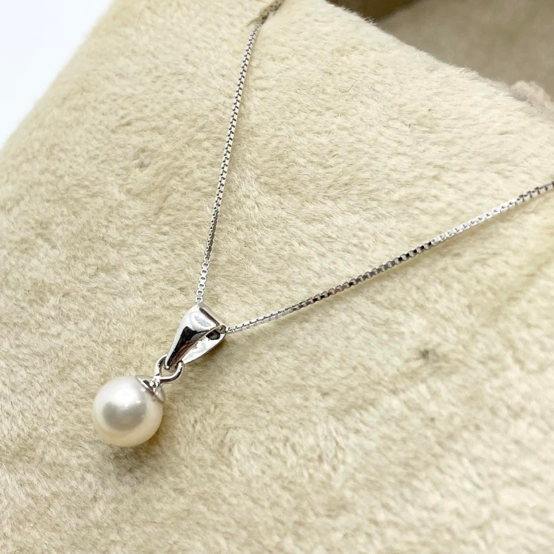 Collana Donna Oro 18KT con Perla Naturale mm 5-5,5