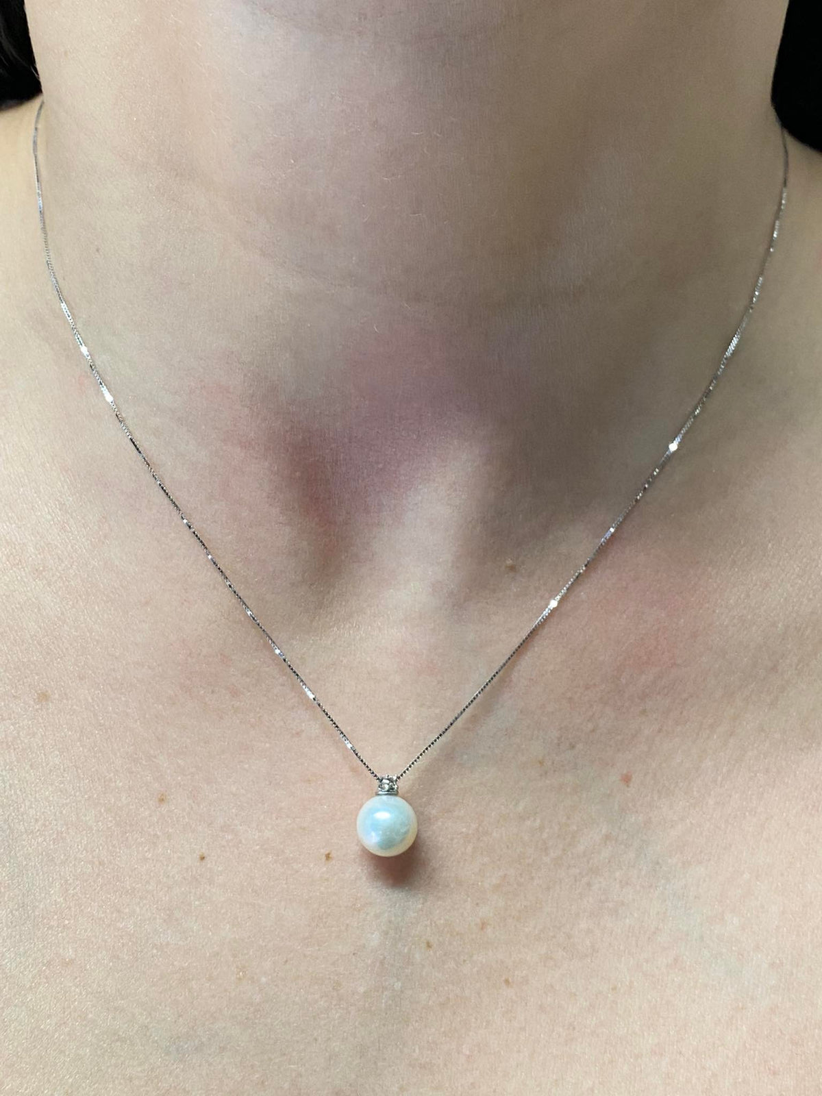 Collana Donna Oro 18KT con Diamante e Perla Naturale mm 8-8,5