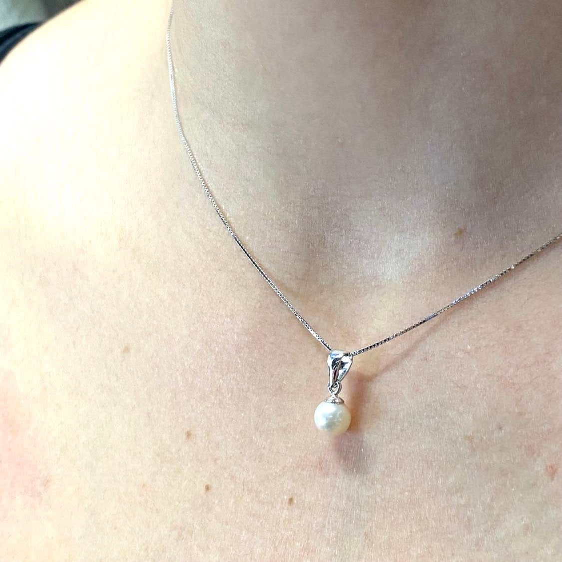Collana Donna Oro 18KT con Perla Naturale mm 5-5,5