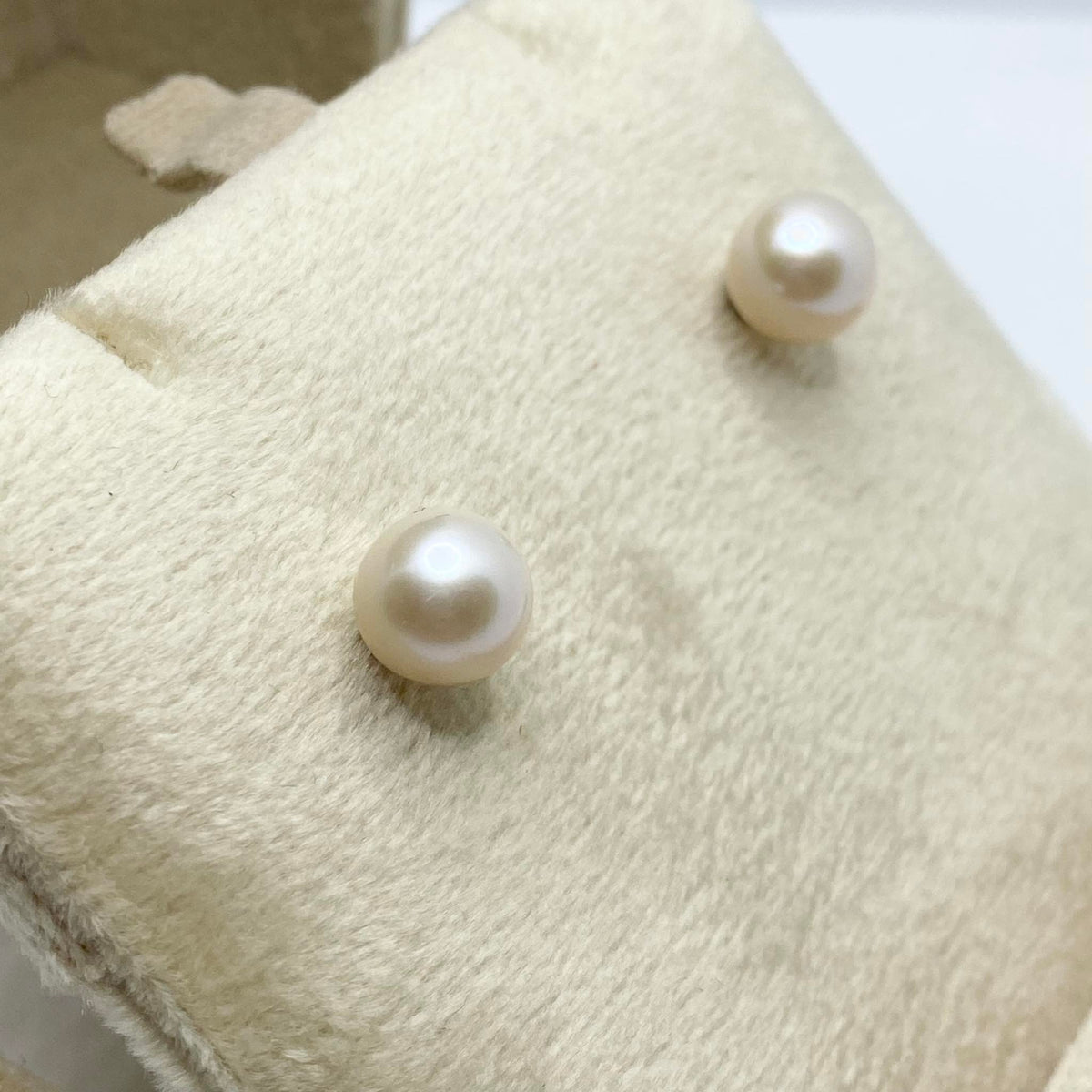 Orecchini Donna Oro 18KT con Perle Naturali mm 8-8,5