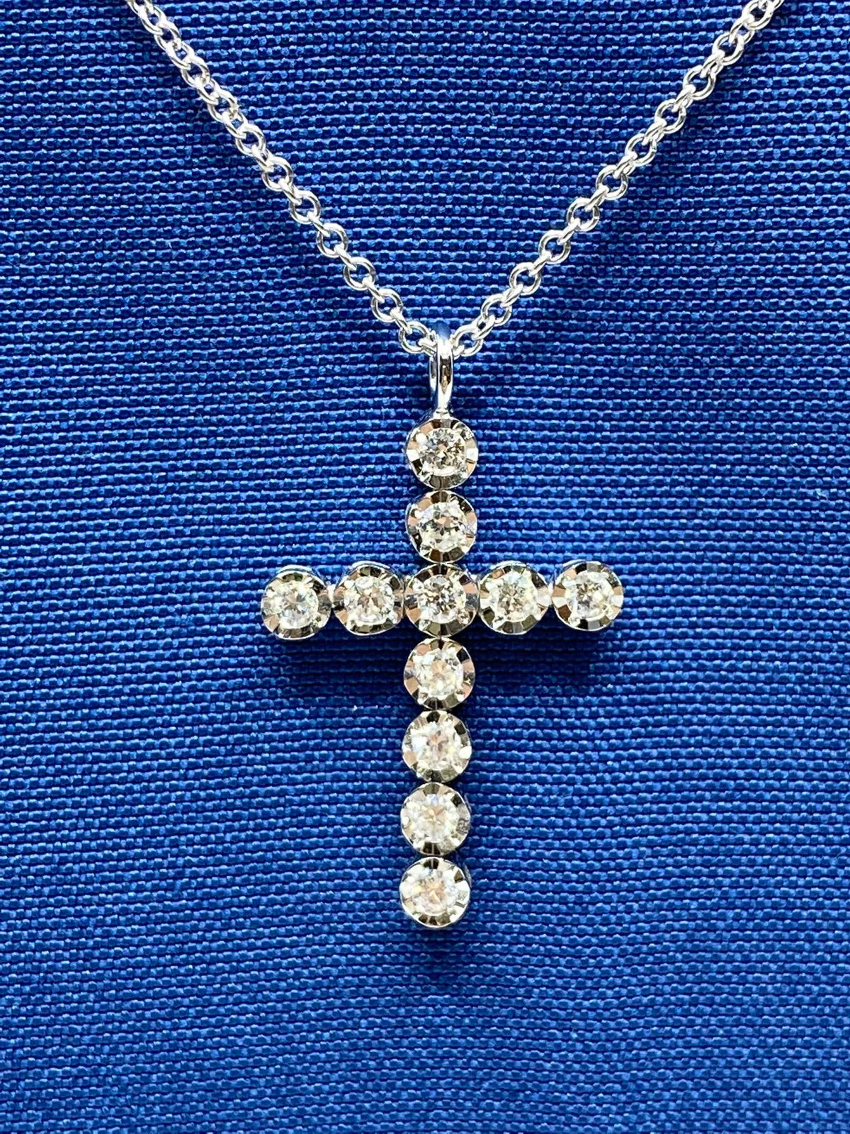 Collana Recarlo Con Croce in Oro 18KT 18KT e Diamanti Ct. 0,18