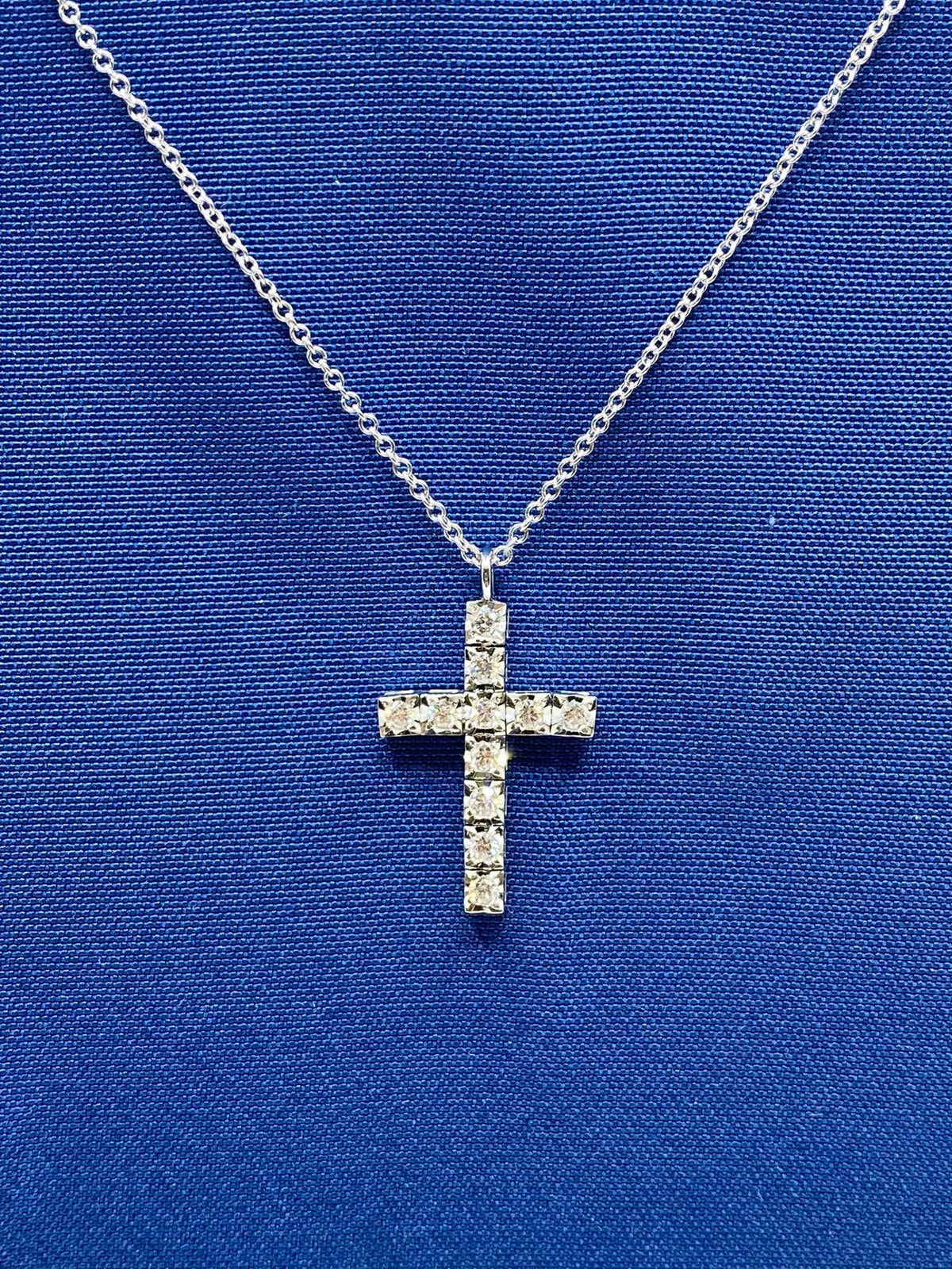 Collana Recarlo Con Croce in Oro 18KT 18KT e Diamanti Ct. 0,18
